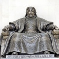 Oulan Bator, statue de gengis Kan (Mongolie).