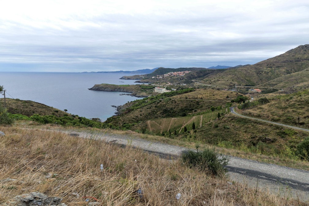 La côte endirection de Cap Creus (Espagne).