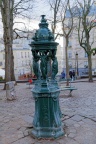 Place Emile Goudeau, fontaine Wallace.