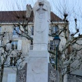 Statue de Saint Denis.