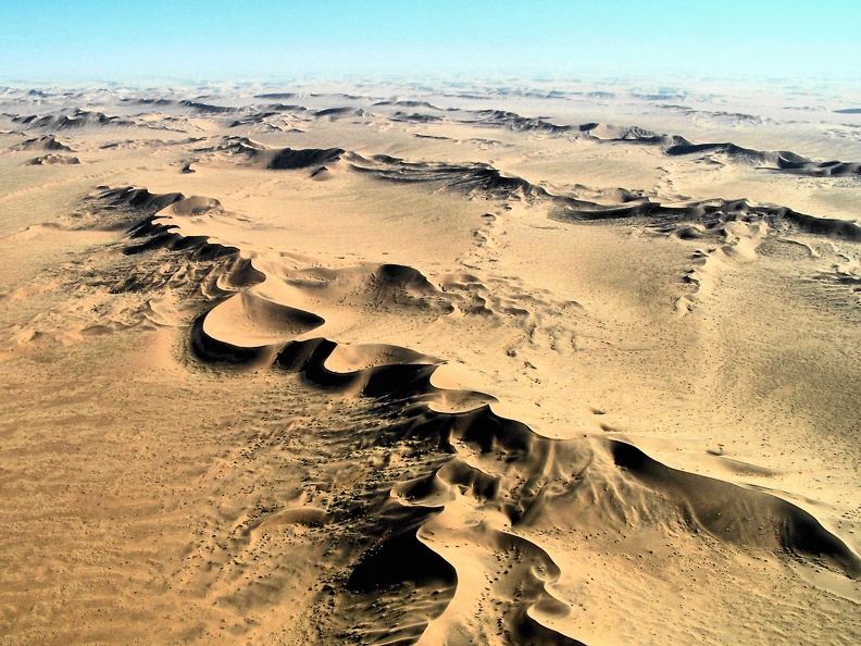 Survol du Namib.