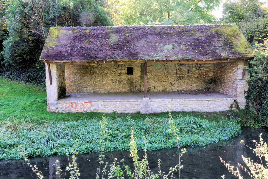 Randonnée autour de Yèvre le Chatel.