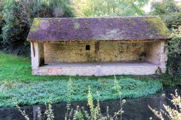 Randonnée autour de Yèvre le Chatel.