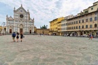 Place et église Santa Croce.