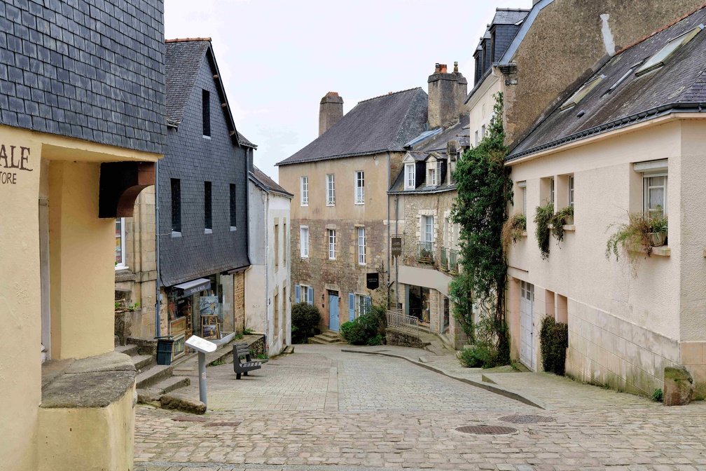 Auray.