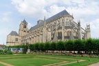 Cathédrale Saint Etienne vue du jardin de l'Archenêché.